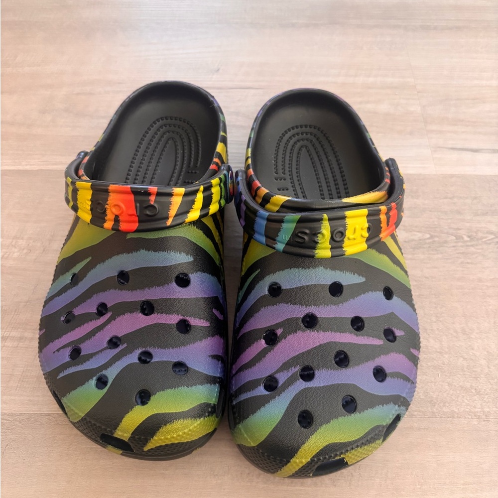 Zebra crocs